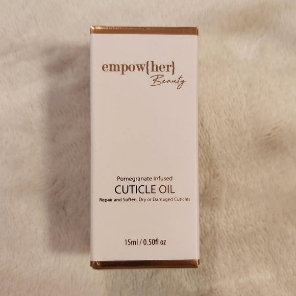 Empow(her) Beauty Pomegranate Infused Cuticle Oil - Picture 2 of 4